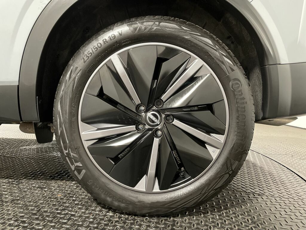 Nissan Qashqai 1.3 Dig-t Mh Tekna Grey #4