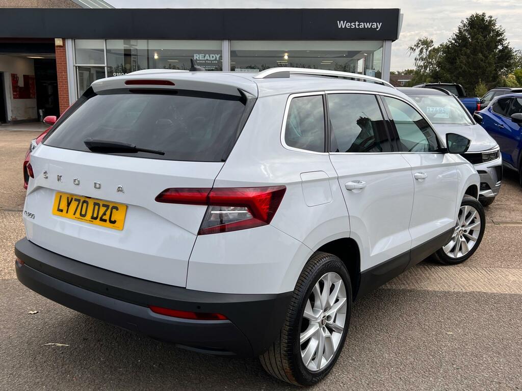 Skoda Karoq 1.5 Tsi Se L Dsg White #3