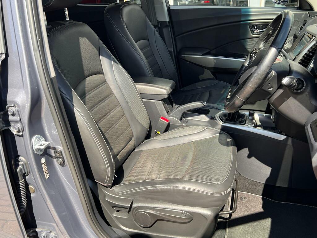 SsangYong Tivoli 1.6L Ultimate Silver #36