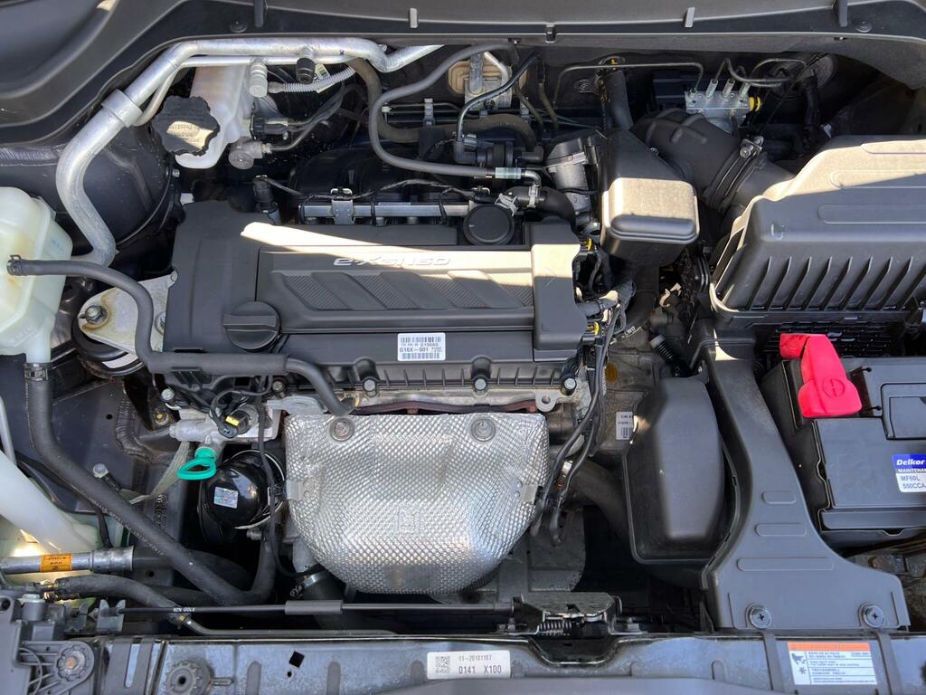 SsangYong Tivoli 1.6L Ultimate Silver #46