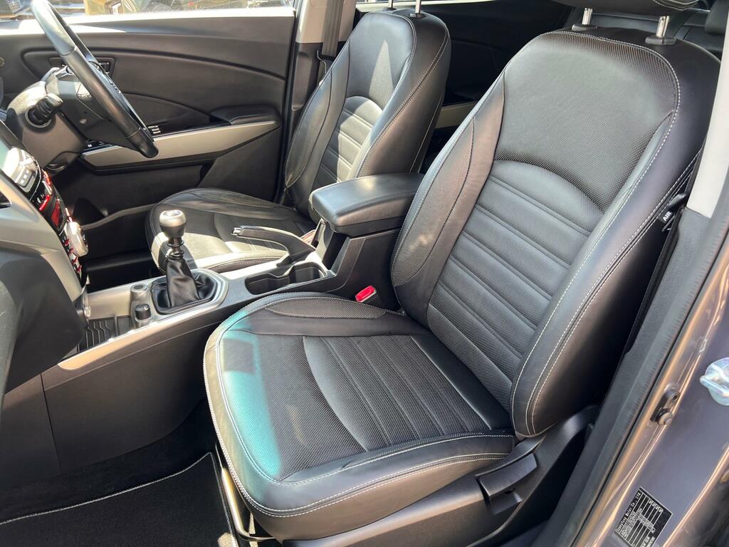SsangYong Tivoli 1.6L Ultimate Silver #15