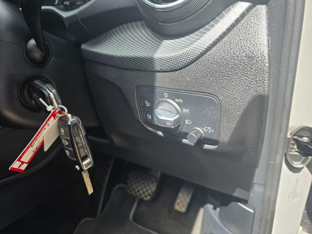 Audi Q2 1.6 Tdi Sport S Tronic Euro 6 Ss  #21