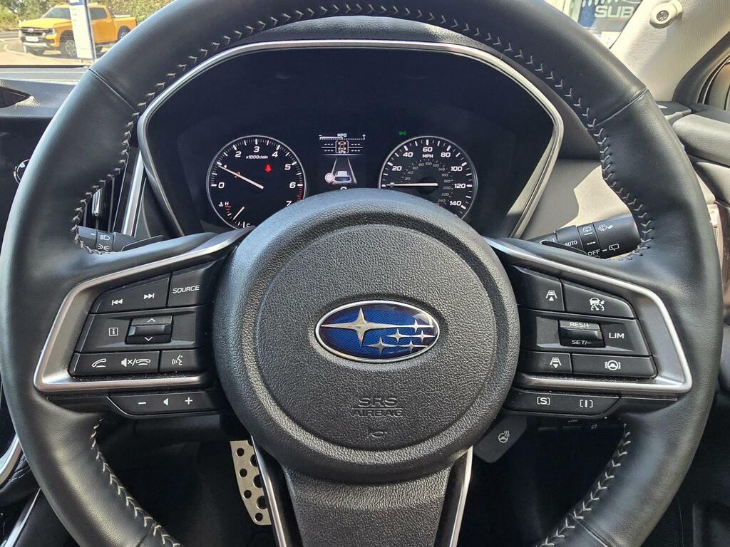 Subaru Outback Touring Estate Black #22