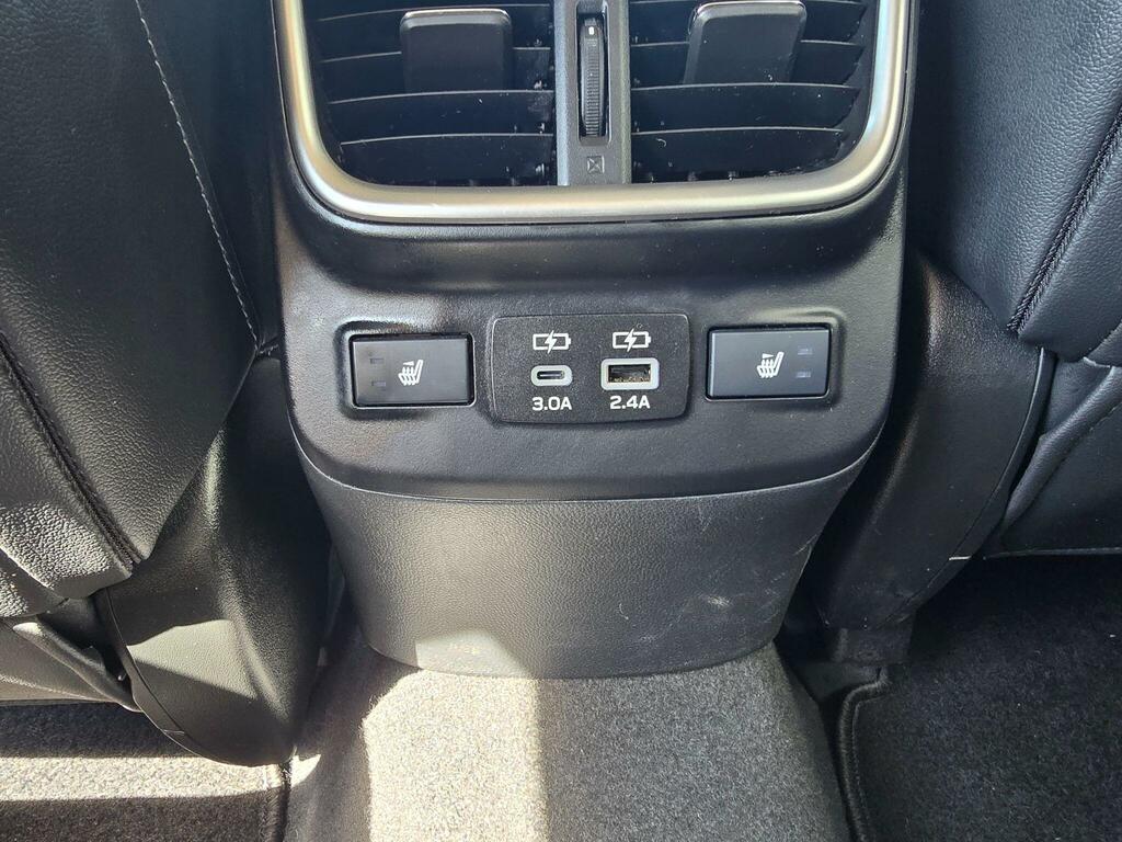 Subaru Outback Touring Estate Black #19