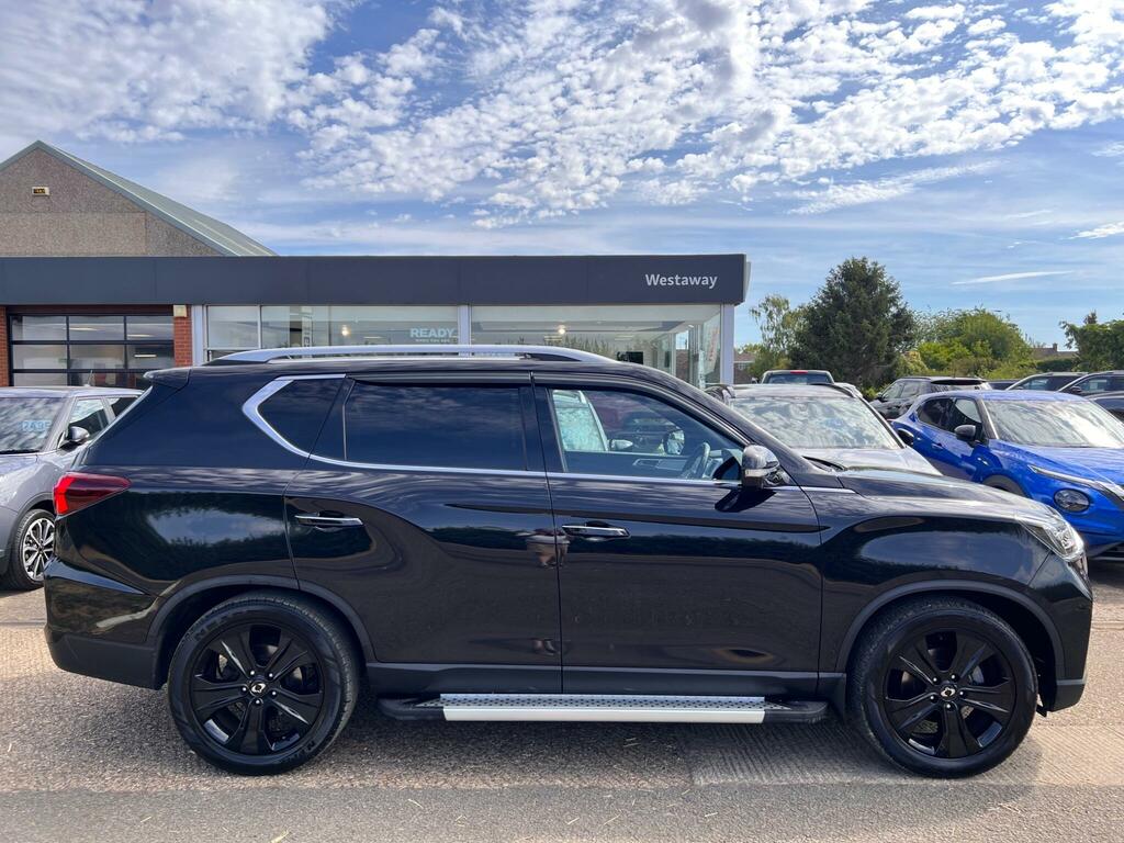 SsangYong Rexton 2.2 Ultimate Plus Black #2
