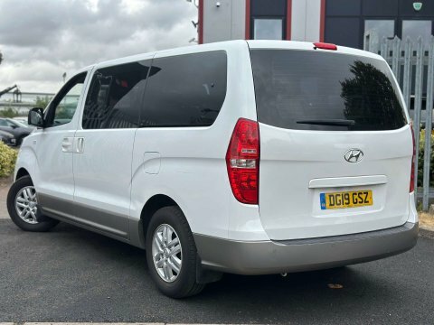 Hyundai I800 2.5 Crdi Se White #5