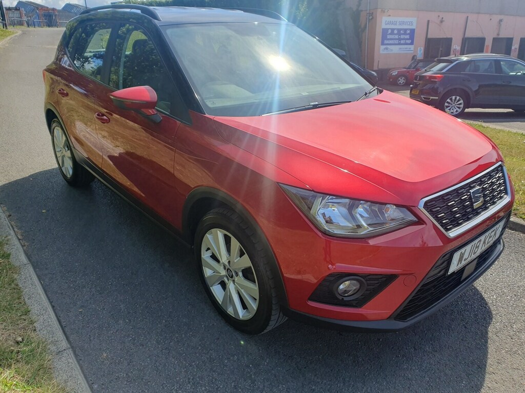 Seat Arona 1.0 Tsi 115 Se Technology Dsg Red #3