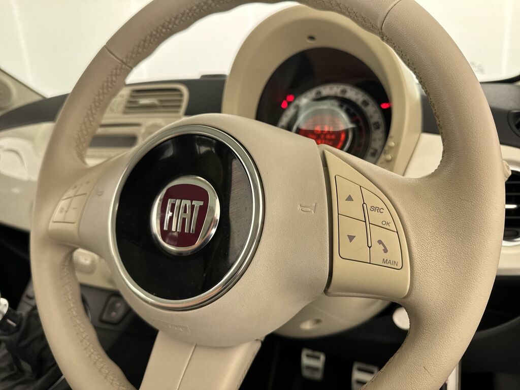 Fiat 500 Lounge 3-Door White #20