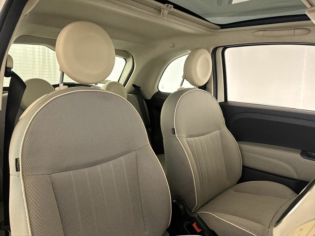 Fiat 500 Lounge 3-Door White #14