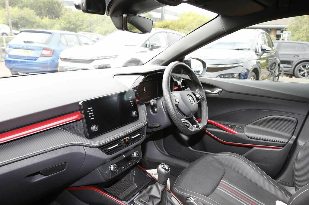 Skoda Fabia Hatch Monte Carlo 1.0 Tsi 110 Ps 6G Man SL72CNK Black #2