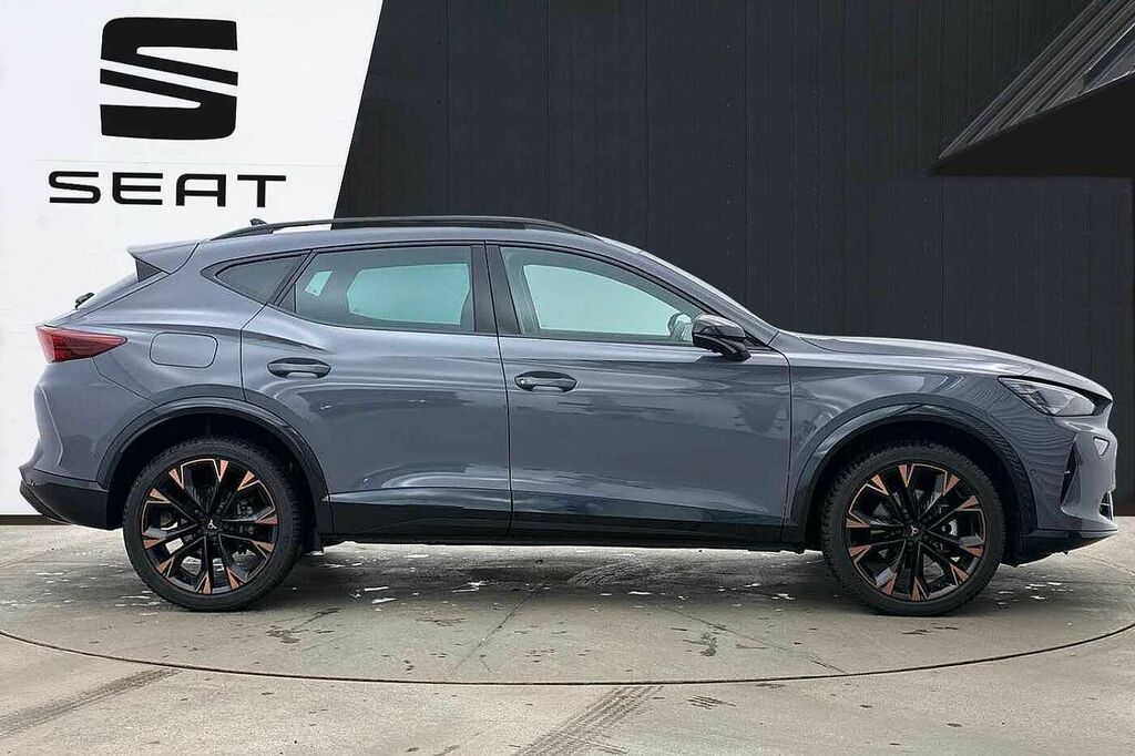 Cupra Formentor V3 1.5 Etsi 150 7-Speed Grey #4