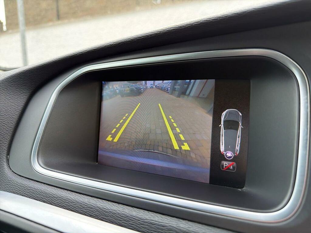 Volvo V40 Volvo V40 2.0 D3 150 Momentum Nav Plus Geartro Blue #16