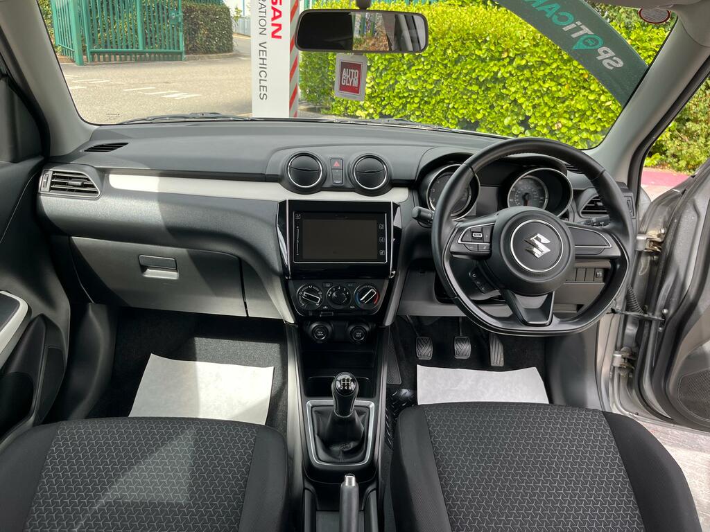 Suzuki Swift 1.0 Boosterjet Sz-t Euro 6 Red #13