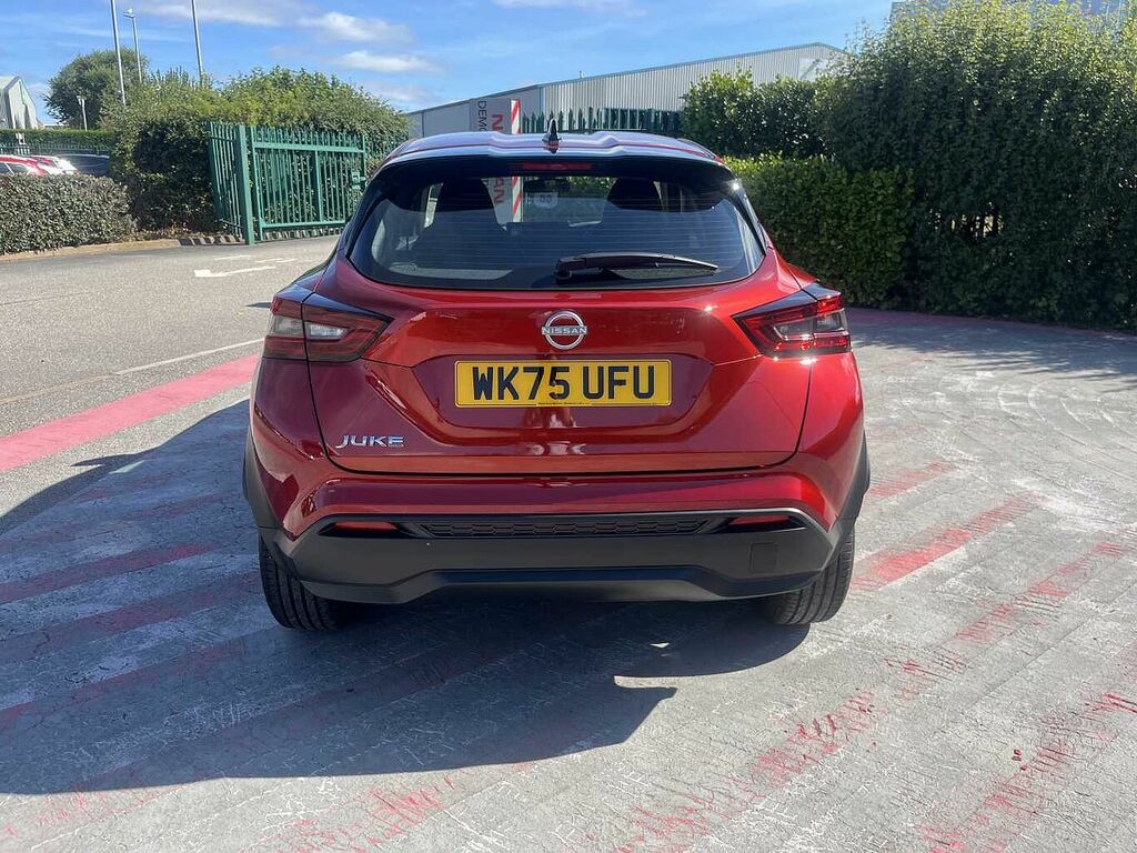 Nissan Juke 1.0 Dig-t Acenta Premium Suv Eur Red #6
