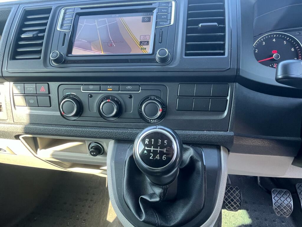 Volkswagen Transporter 2.0 Tdi T26 Bluemotion Tech Startline Fwd Swb Euro Black #17