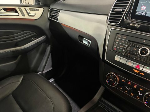 Mercedes-Benz GLE Class 3.0 Gle350d V6 Amg Line Premium Plus G-tronic 4M White #24