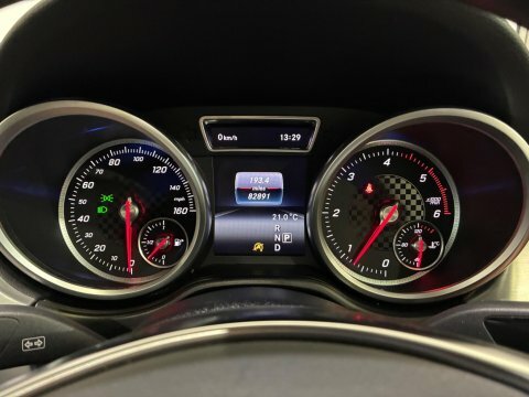 Mercedes-Benz GLE Class 3.0 Gle350d V6 Amg Line Premium Plus G-tronic 4M White #41