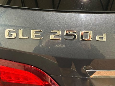 Mercedes-Benz GLE Class 3.0 Gle350d V6 Amg Line Premium Plus G-tronic 4M White #50