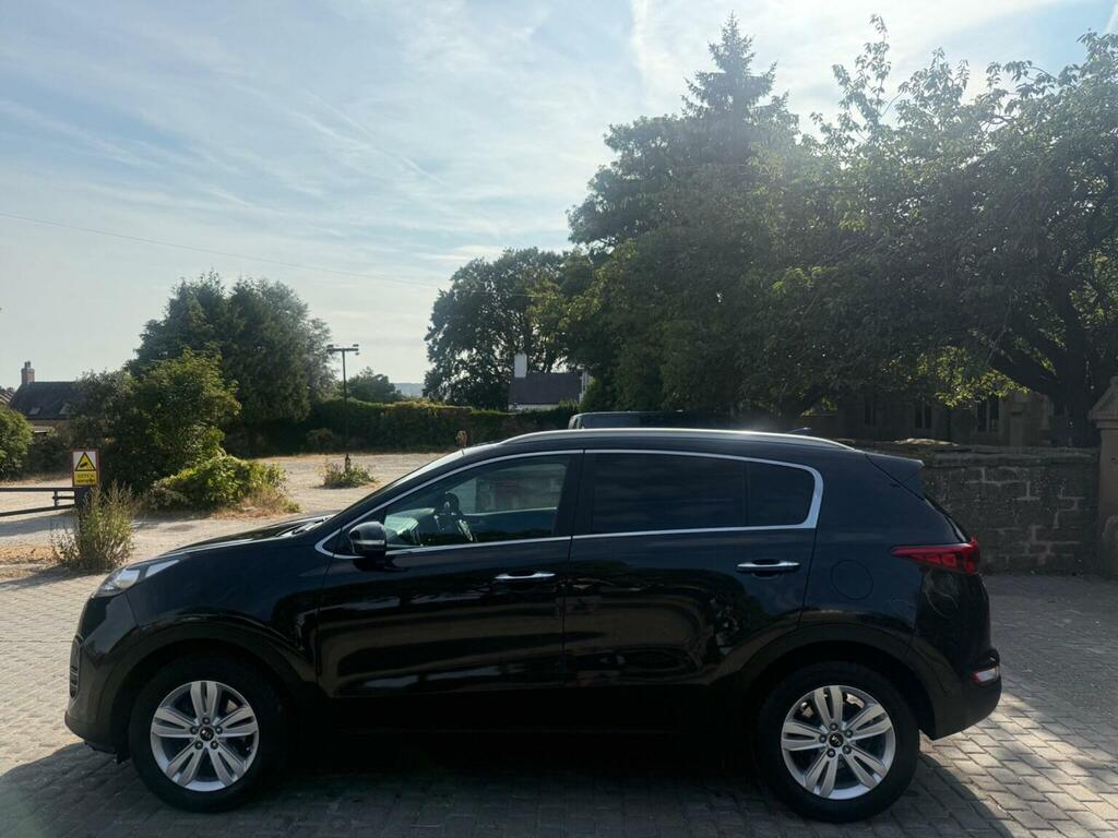 Kia Sportage 1.7 Crdi 2 Euro 6 Ss Black #2