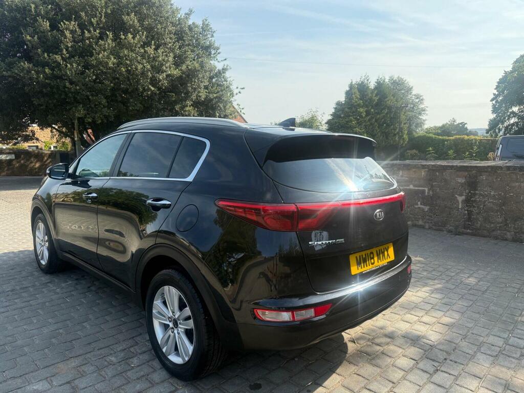 Kia Sportage 1.7 Crdi 2 Euro 6 Ss Black #3
