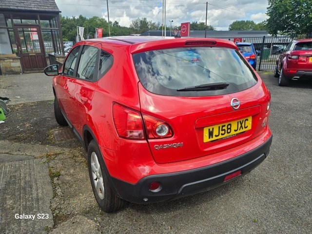 Nissan Qashqai Acenta Silver #12