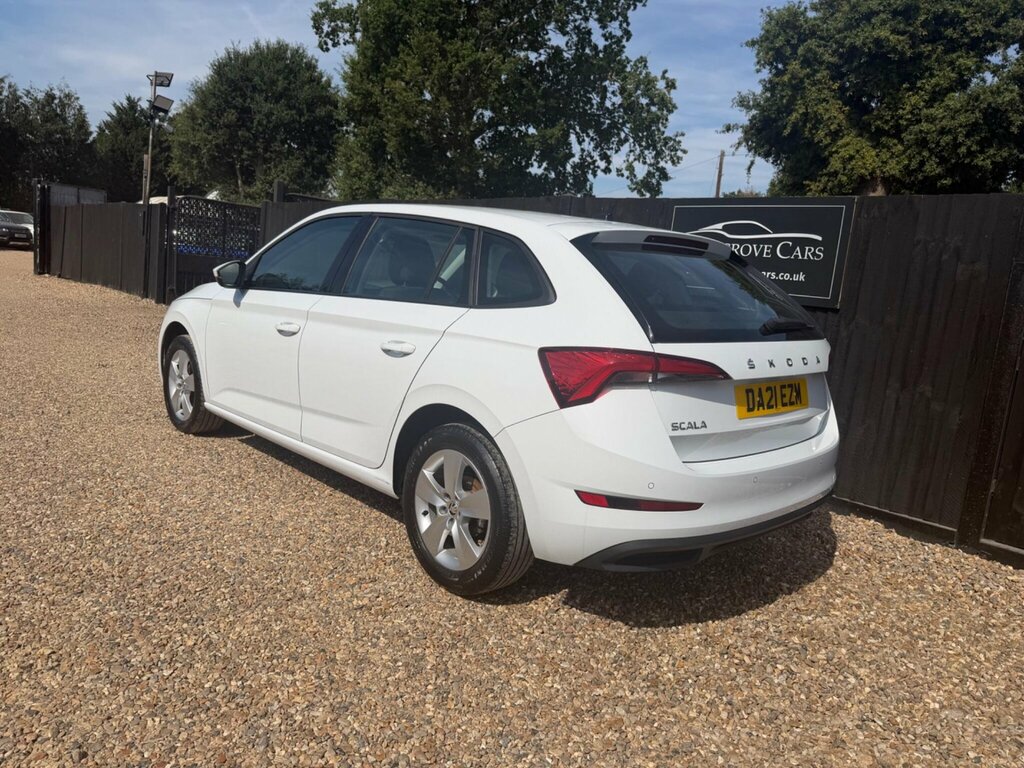 Skoda Scala 1.0 Tsi Se Dsg Euro 6 Ss White #6