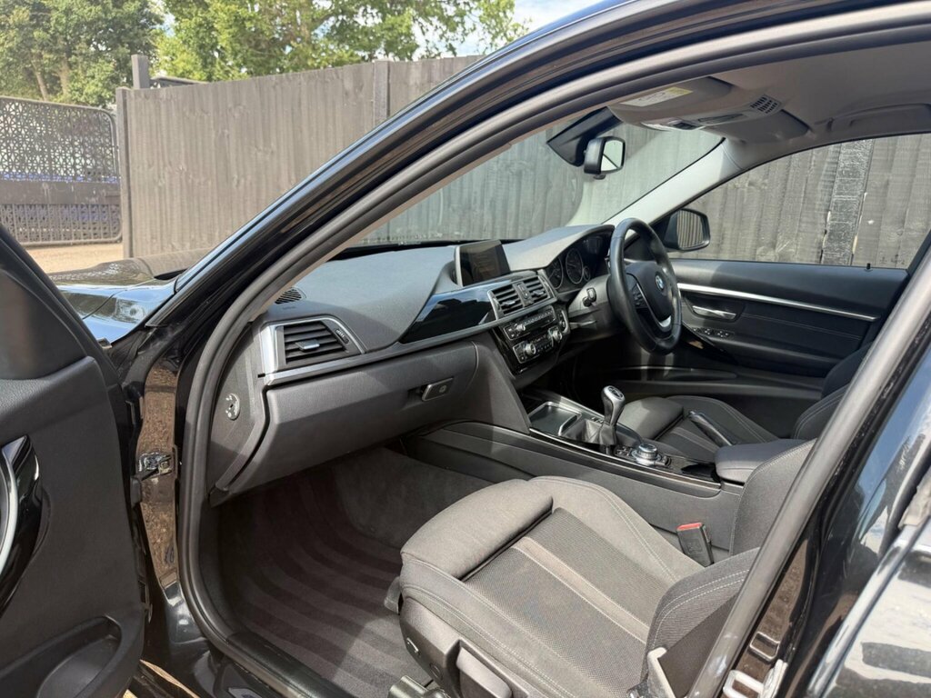 BMW 3 Series 320I M Sport Black #19
