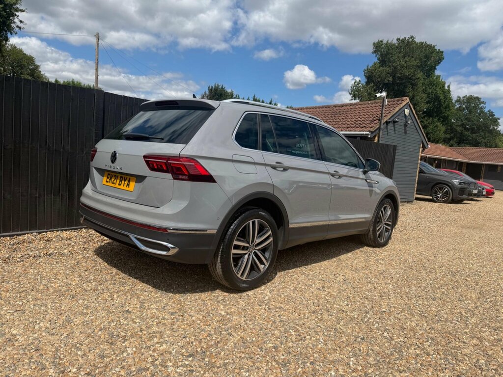 Volkswagen Tiguan 1.5 Tsi Elegance Dsg Euro 6 Ss Grey #4