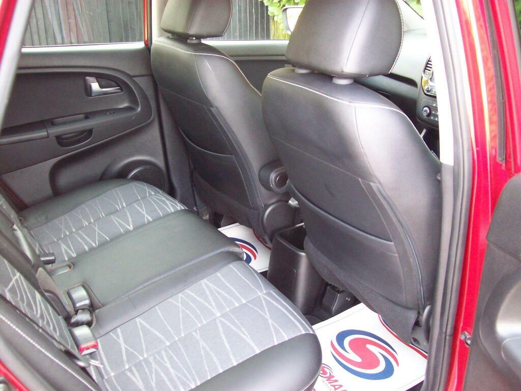 Kia Venga Kia Venga 1.6 4 Mpv Euro 6 123 Bh Blue #28