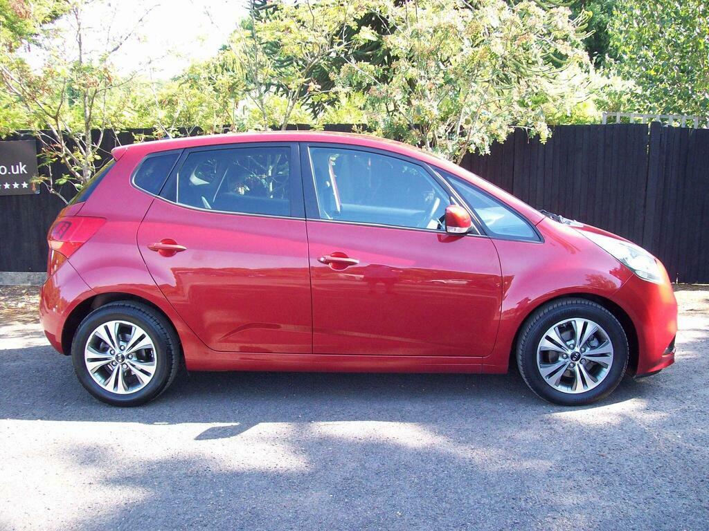 Kia Venga 1.6 3 Euro 6 S S Red #5