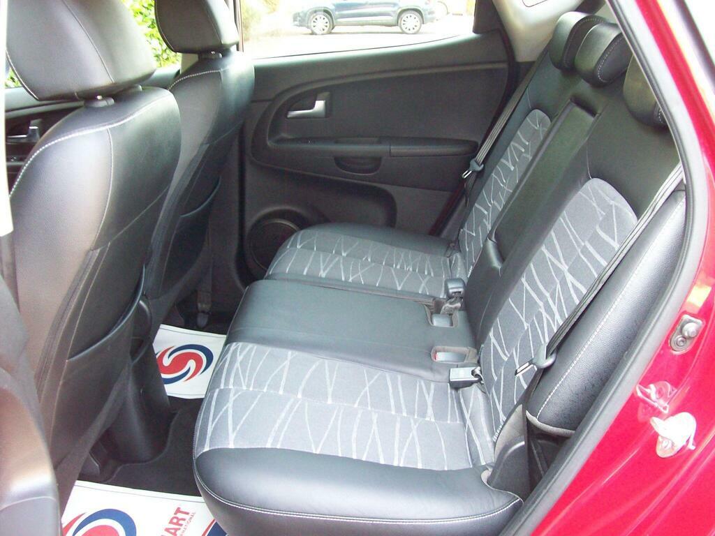 Kia Venga Kia Venga 1.6 4 Mpv Euro 6 123 Bh Blue #30