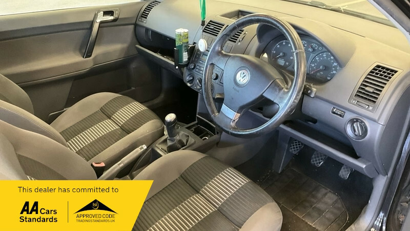Volkswagen Polo 1.4 Match Red #5