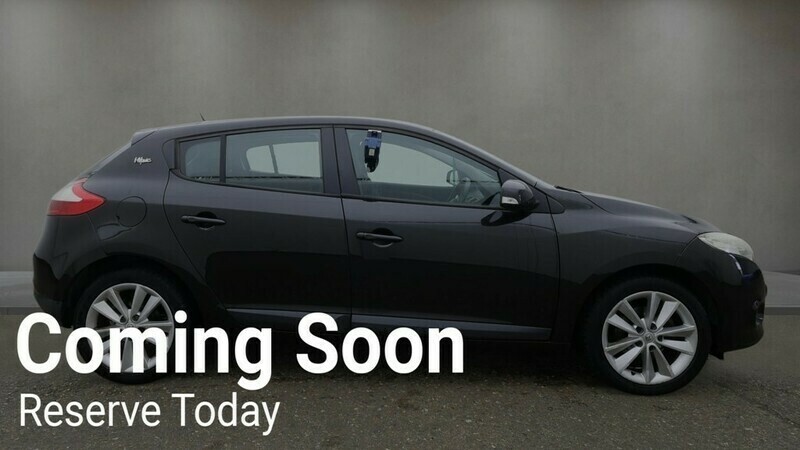 Renault Megane I-music Vvt Black #4