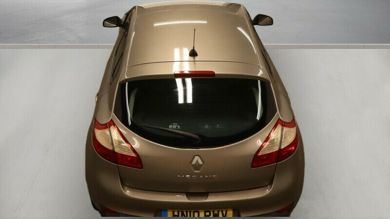 Renault Megane 1.6 I-music Vvt 100 Black #8