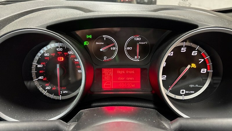 Alfa Romeo Giulietta 1.4 Tb Multiair Veloce Tct Red #12