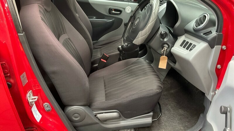 Nissan Pixo 1.0 N-tec Euro 5 Grey #11