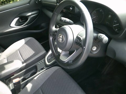 Toyota Yaris 2023 23 Icon DF23WXG White #3