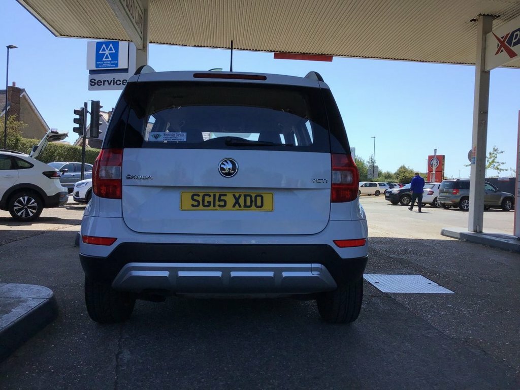 Skoda Yeti Tsi S Outdoor White #5
