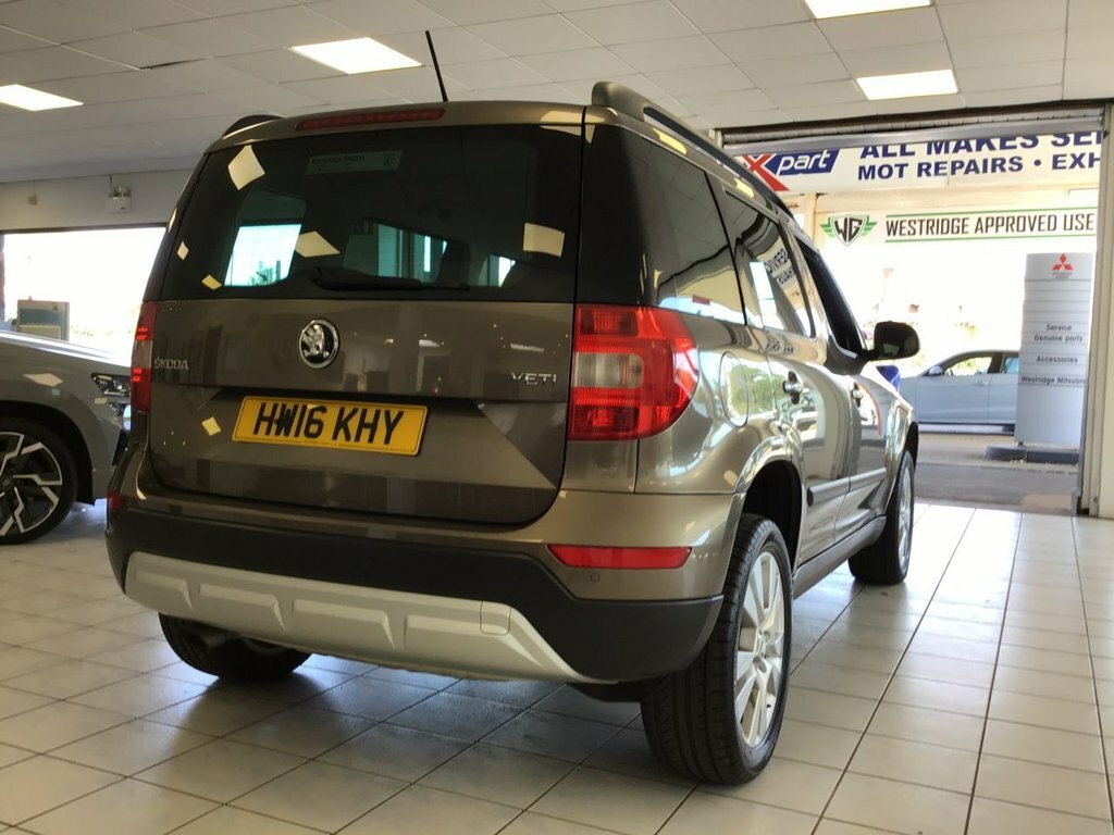 Skoda Yeti Tsi Se L Outdoor Brown #4