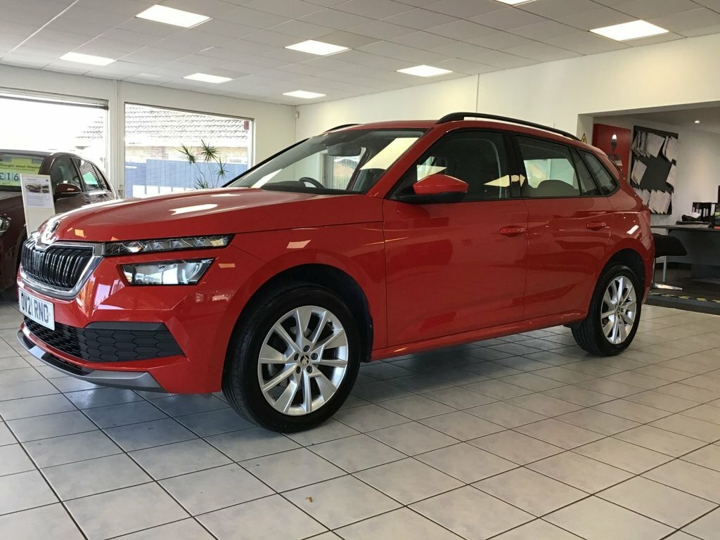 Skoda Kamiq Tsi Se Suv Red #2