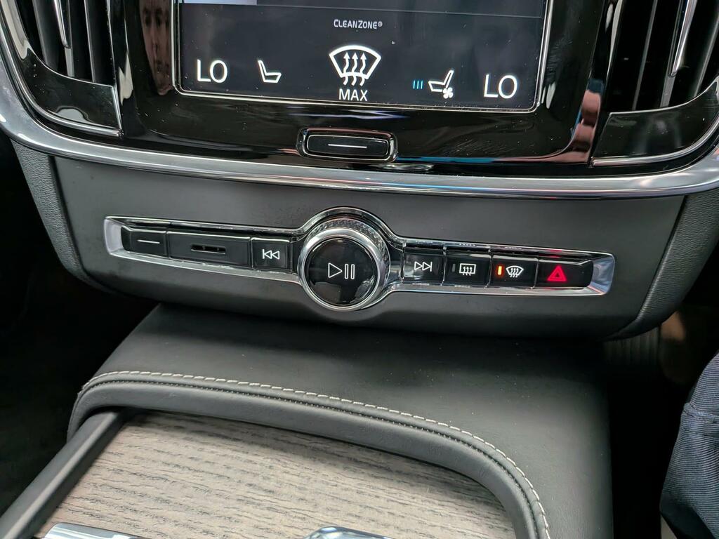 Volvo V90 2.0H T8 Twin Engine 11.6Kwh Inscription Plus  #34