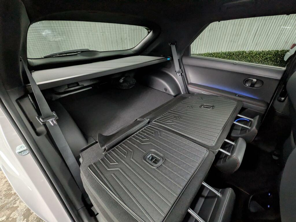 Hyundai Ioniq 5 Ultimate White #43