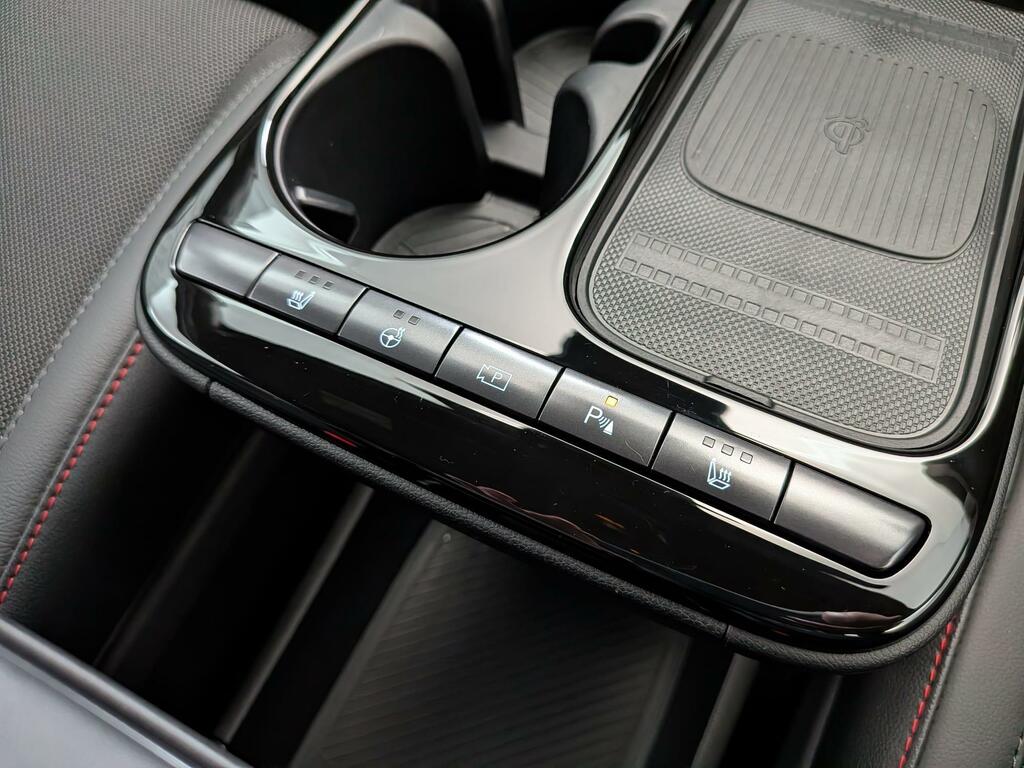 Hyundai Ioniq 5 Ultimate White #11
