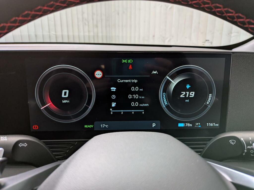 Hyundai Ioniq 5 Ultimate White #39