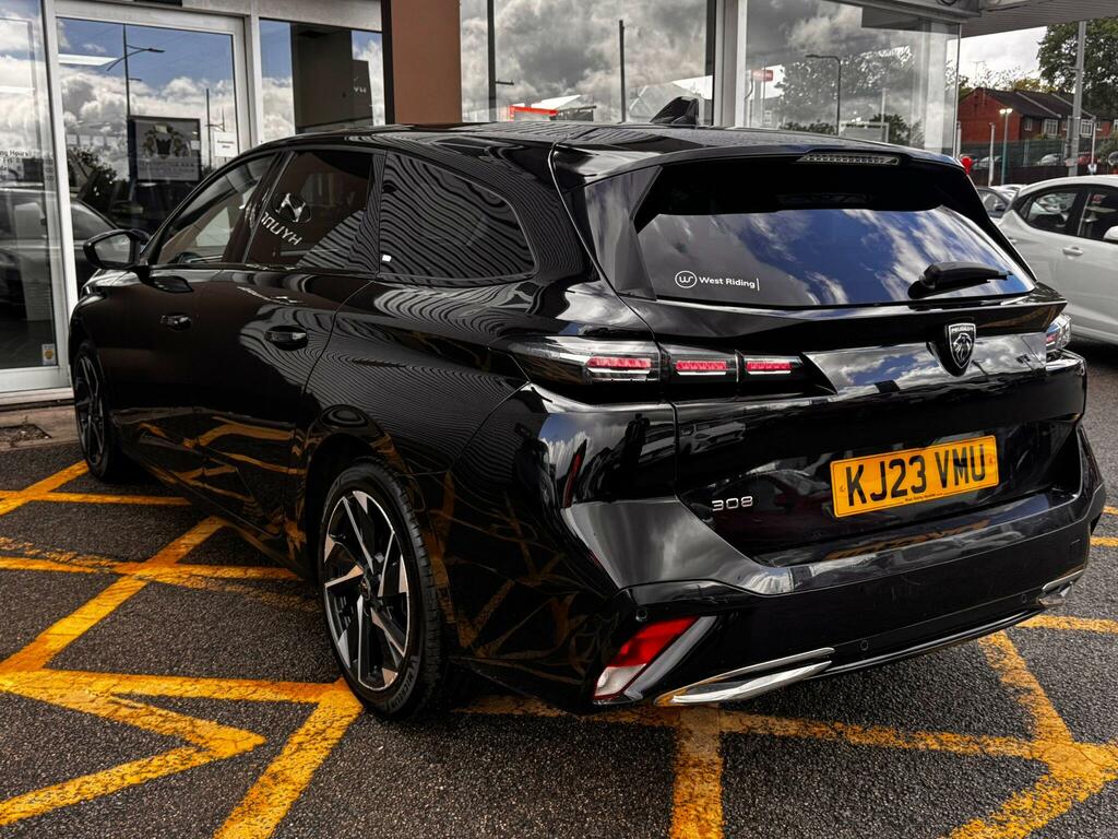 Peugeot 308 SW 1.2L Allure Premium Black #31