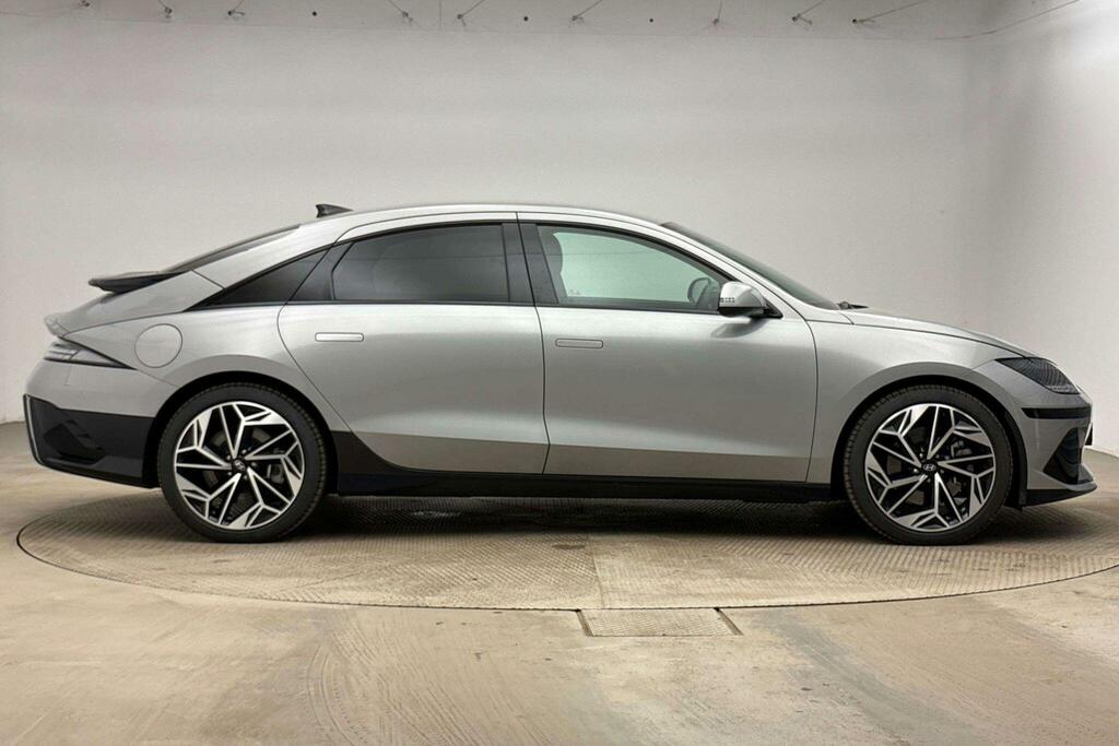 Hyundai Ioniq 6 77.4Kwh Premium ET25KXV #3