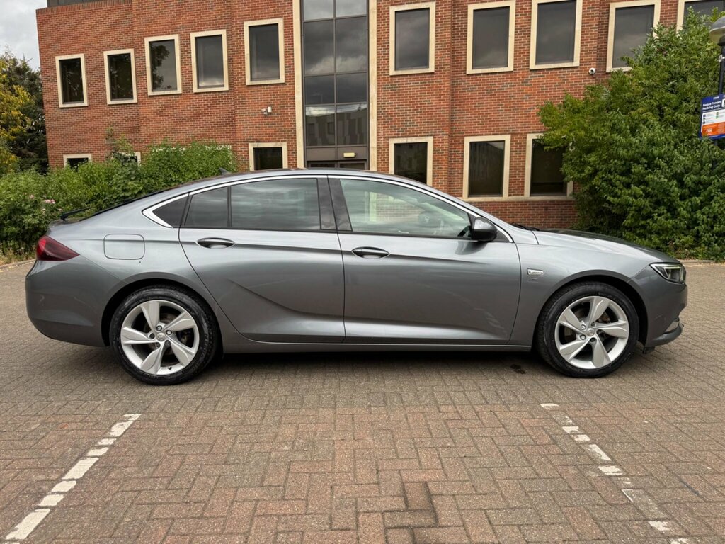 Vauxhall Insignia 2.0 Turbo D 170 Sri Vx-line Nav White #8
