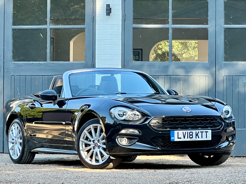 Fiat 124 Spider 1.4 Multiair Lusso Convertible Euro 6 LV18KTT Black #6
