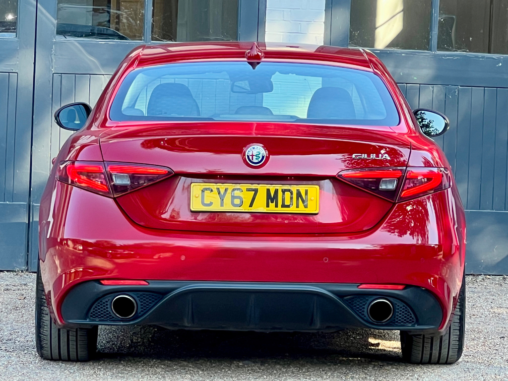 Alfa Romeo Giulia 2.0T Veloce Saloon Euro 6 Ss 2 Red #3