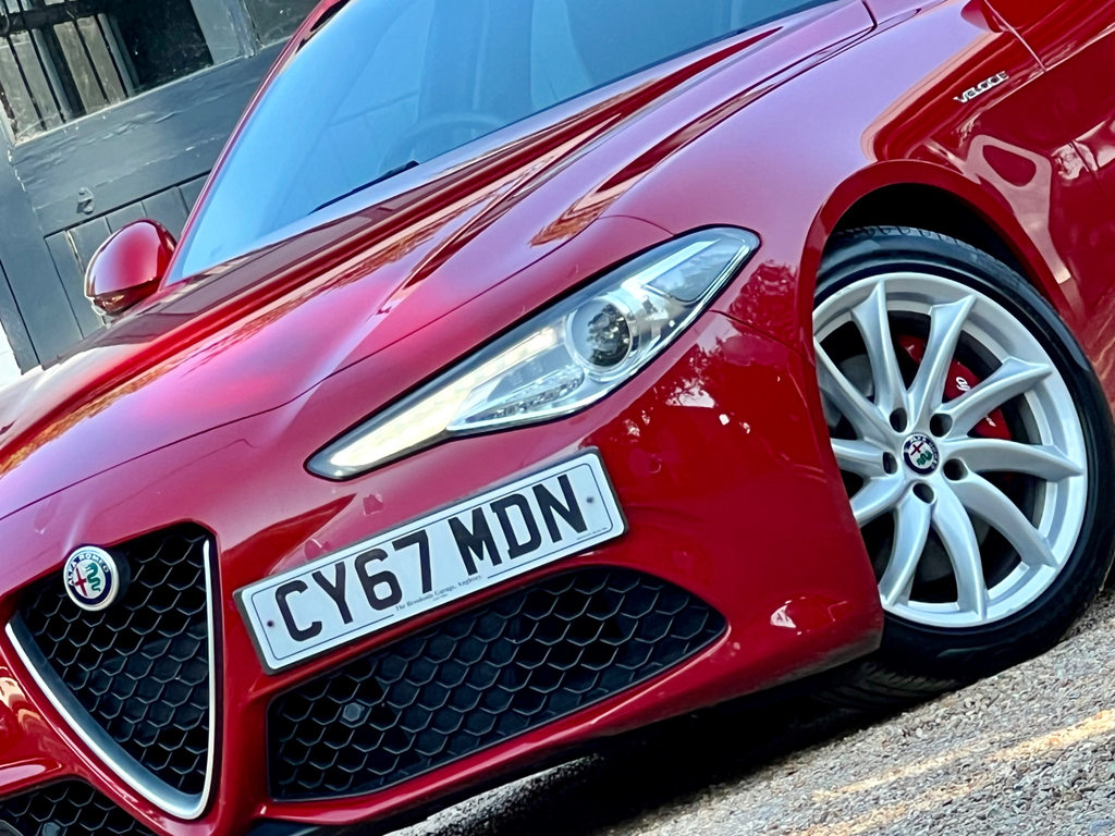 Alfa Romeo Giulia 2.0T Veloce Saloon Euro 6 Ss 2 Red #2